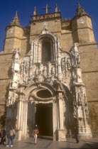 Se Velha or the Cathedral facade and entrance