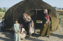 Turkoman women setting up an Alchehh or tent