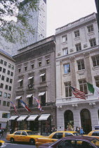 Cartier shop exterior on 5th Avenue.