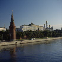 Kremlin and red tower seen from across the river