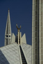 Detail of the Shah Faisal mosque.