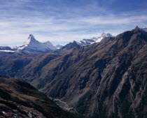 South Mattertal with view of left to right  Matterhorn 4478metres   14665ft   Unter Gabelhorn 3582metres   11747ft   Mettelhorn 3406metres   11154ft  European Schweiz Suisse Svizzera Swiss Western Eu...