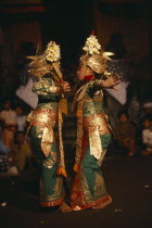 Children performing Legong dance