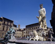 TUSCANY Florence     7x6  Pizza della Signoria  Neptune Fountain  people in square  houses