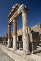 The Forum. Portico in front of the Macellum- Foodmarket Archaeology Romans Volcanoes Ancient Cities European Italia Italian Pompei Southern Europe