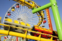 Ferris wheel & fair rides  Santa Monica PierSanta Monica American Destination Destinations North America Northern United States of America Holidaymakers LA The Golden State Tourism Tourist