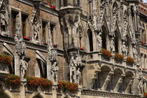 Germany, Bavaria, Munich, Marienplatz, New Town Hall, Neues Rathaus.