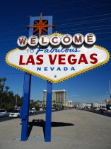 USA, Nevada, Las Vegas, Welcome to fabulous Las Vegas sign on Las Vegas Boulevard south.