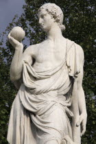 Austria, Vienna, Statue in the gardens of the Schonnbrunn Palace.