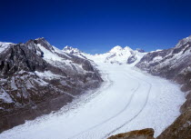 Switzerland, Valais, Aletsch Glacier, Aletschgletscher with left to right peaks of Dreieckhorn 3811 metres Jungfrau 4158 metres Monch 4099 metres Trugberg 3933 metres Eiger 3970 metres.