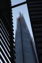 England, London, Southwark Southbank, View toward the Shard Skyscraper deisgned by Renzo Piano in the ctiy's London Bridge Quarter.