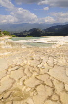 Mexico, Oaxaca, Hierve el Agua, Limestone pools.