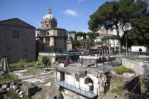 Italy, Lazio, Rome, View over the ruins of the Roman Forum from Via Fori del Imperial.