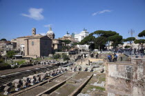 Italy, Lazio, Rome, View over the ruins of the Roman Forum from Via Fori del Imperial.