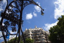 Spain, Catalonia, Barcelona, La Pedrera or Casa Mila on Passeig de Gracia, deisgned by Antoni Gaudi