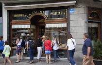 Spain, Catalonia, Barcelona, La Colmena cake shop in Placa de l'Angel in the Gothic Quarter.