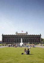 Germany, Berlin, Mitte, Museum Island, Altes Musuem exterior with fountain.