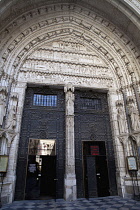 Spain, Castilla La Mancha, Toldeo, The main entrance to Cathedral.