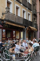 Spain, Madrid, Tapas bar in the Santa Ana district.