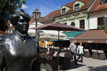 Croatia, Zagreb, Old Town, Tkalciceva Street, Zagorka statue of Marija Juric.