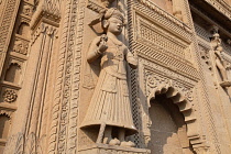 India, Madhya Pradesh, Maheshwar, Statue at the Ahilya Fort in Maheshwar.