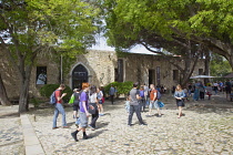 Portugal, Estredmadura, Lisbon, Bairro do Castello, Castelo de Sao Jorge, St Georges castle.