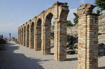 Italy, Lombardy, Lake Garda, Sirmione, Grotte di Catullo, Cryptoporticus, arches.