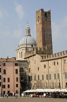 Italy, Lombardy, Mantova, Broletto & dome of Basilica seen from Piazza Sordello.