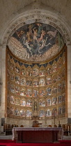 Spain, Castile and Leon, Salamanca, Old Cathedral or Cathedral of Santa María, Main Chapel with the glowing ornate altarpiece by the Delli brothers Nicolo and Dello.