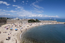 France, Provence-Alpes-Cote d'Azur, Antibes, People sunbathing on Plage de la Gravette.