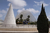 Spain, Valencia Province, Valencia, Ciutat de les Arts i les Ciencies, City of Arts and Sciences, Modern architectural complex designed by Santiago Calatrava and Felix Candela, L'Umbracle, built over...