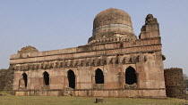 India, Gujarat, Mandu, Mausoleum in the ghost town.